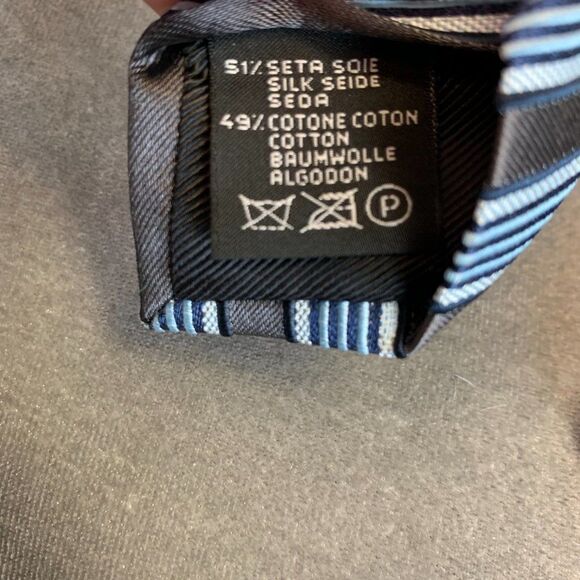 𝅺nwot Ermenegildo zegna Blue Gray Striped Silk Tie - Picture 5 of 7